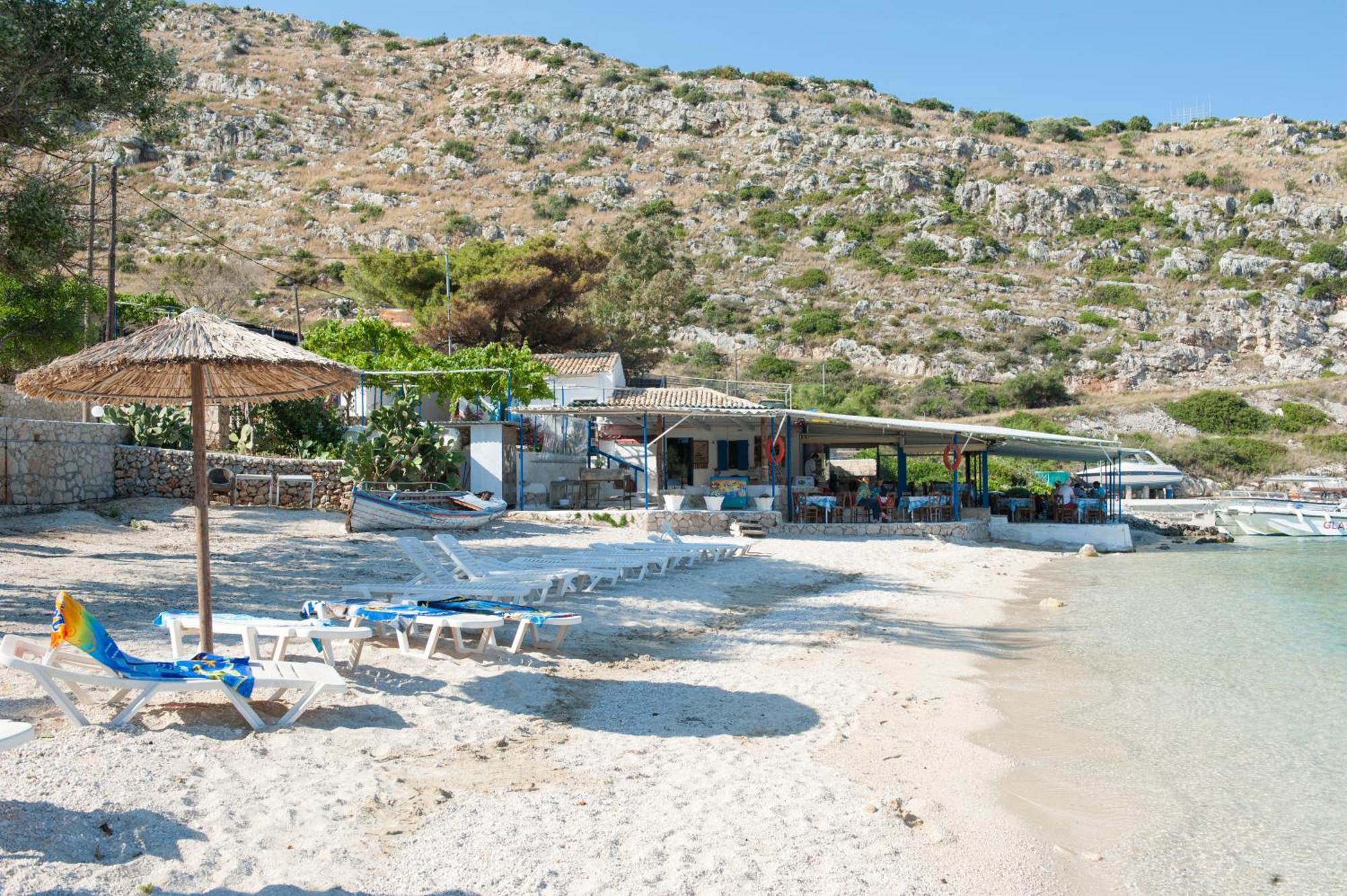 Hotel La Grotta Volímai Exterior foto